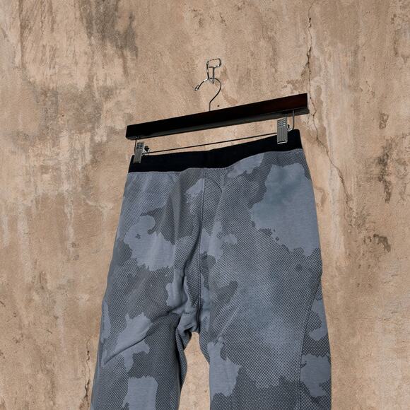 Vintage Y2K Under Armour Sweatpants Joggers Youth Large Grey Camo Black Logo - Picture 4 of 6